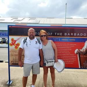 Meet your Posher, Becky